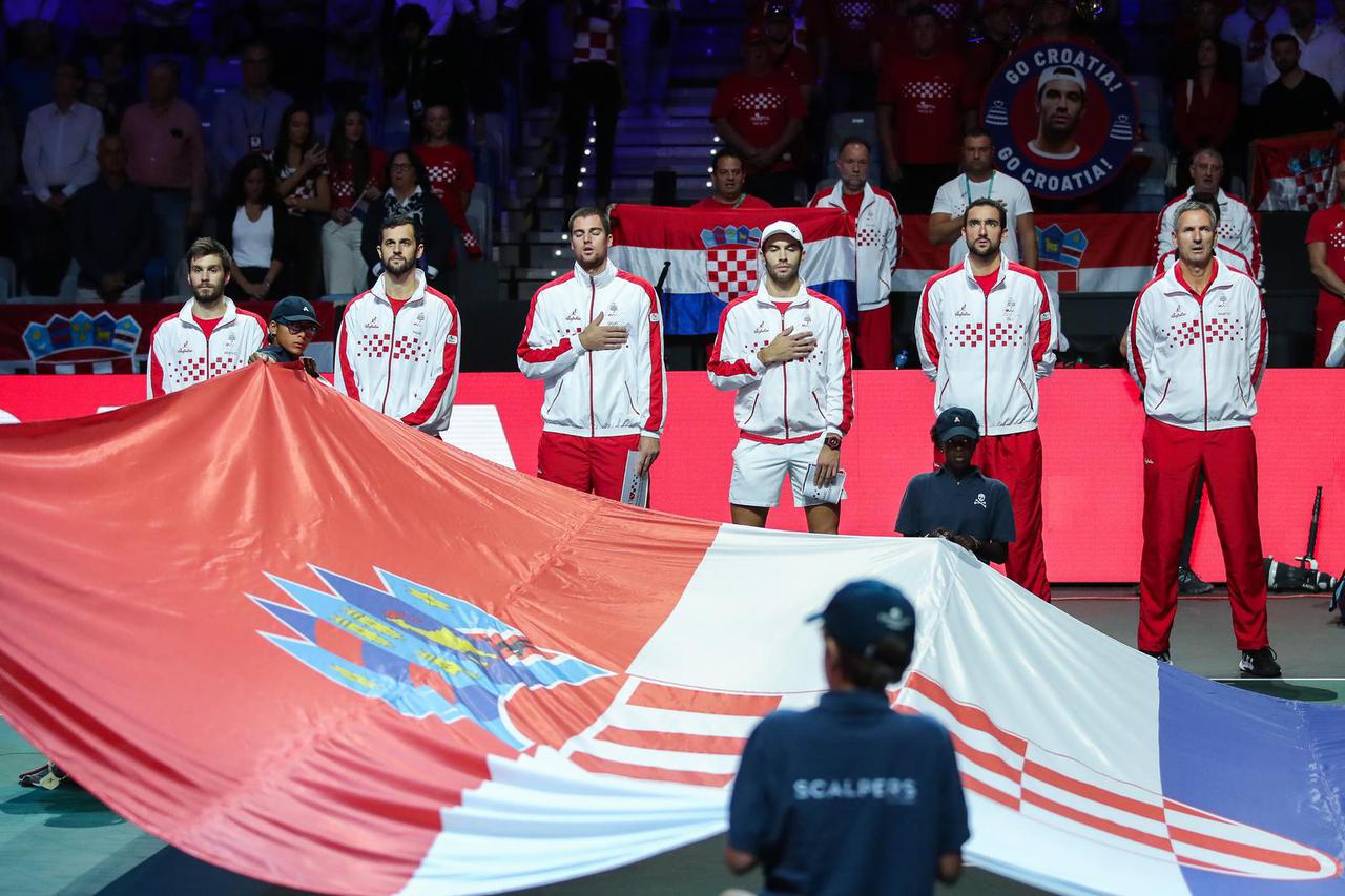 Malaga: Davis Cup, polufinale, Ćorić uvjerljiv protiv Kokkinaksa za vodstvo Hrvatske