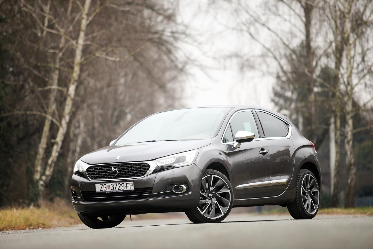 DS4