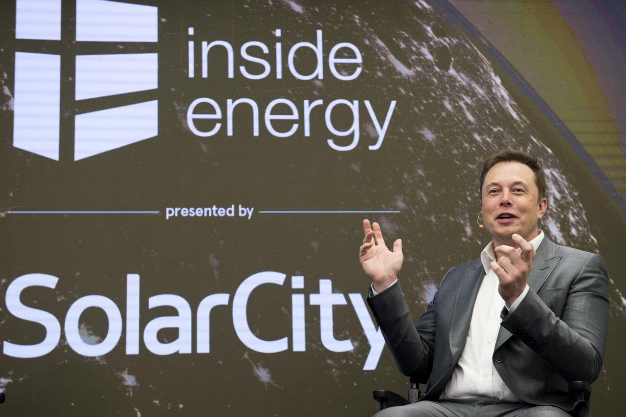 File photo of Elon Musk, chairman of SolarCity and CEO of Tesla Motors, speaks at SolarCity?s Inside Energy Summit in Midtown, New YorkElon Musk, chairman of SolarCity and CEO of Tesla Motors, speaks at SolarCity's Inside Energy Summit in Manhattan, New Y