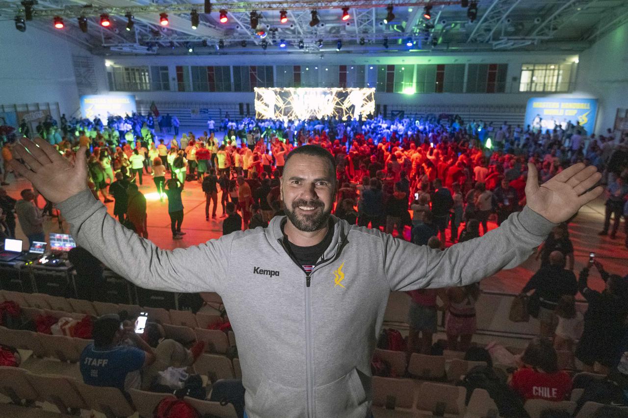 Kup rukometnih veterana