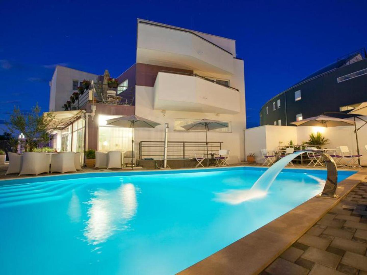 Prodaje se Hotel Zadar kategoriziran sa 4 zvjezdice po cijeni od 6 milijuna eura.