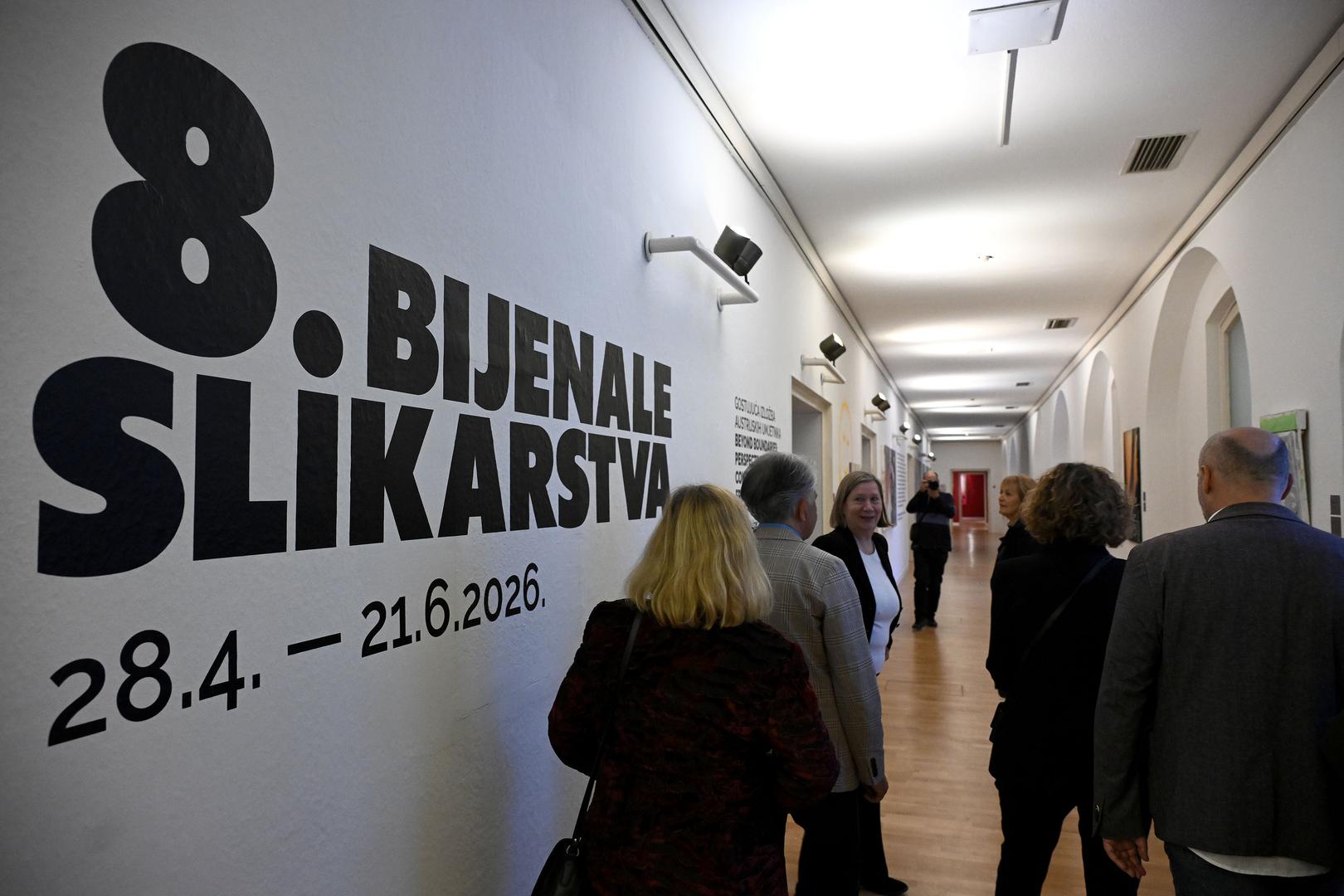 Izlažu, među ostalima, Grgur Akrap, Mia Akrap, Gordana Bakić, Danko Frišćić, Martina Grlić, Petra Grozaj, Paulina Jazvić, Sanja Jureško, Marta Katavić, Teo Kiš, Anita Kos, Slaven Kosanović, Mihaela Rašica, Mirna Kutleša, Lucia Labas, Slaven Macolić, Mitar Matić, Marina Mesar OKO, John Miličić, Zdravko Milić, Lav Paripović, Luisa Pascu, Pavle Pavlović, Anamaria Pekšić, Mihaela Rašica, Maja Rožman, Danijel Žeželj