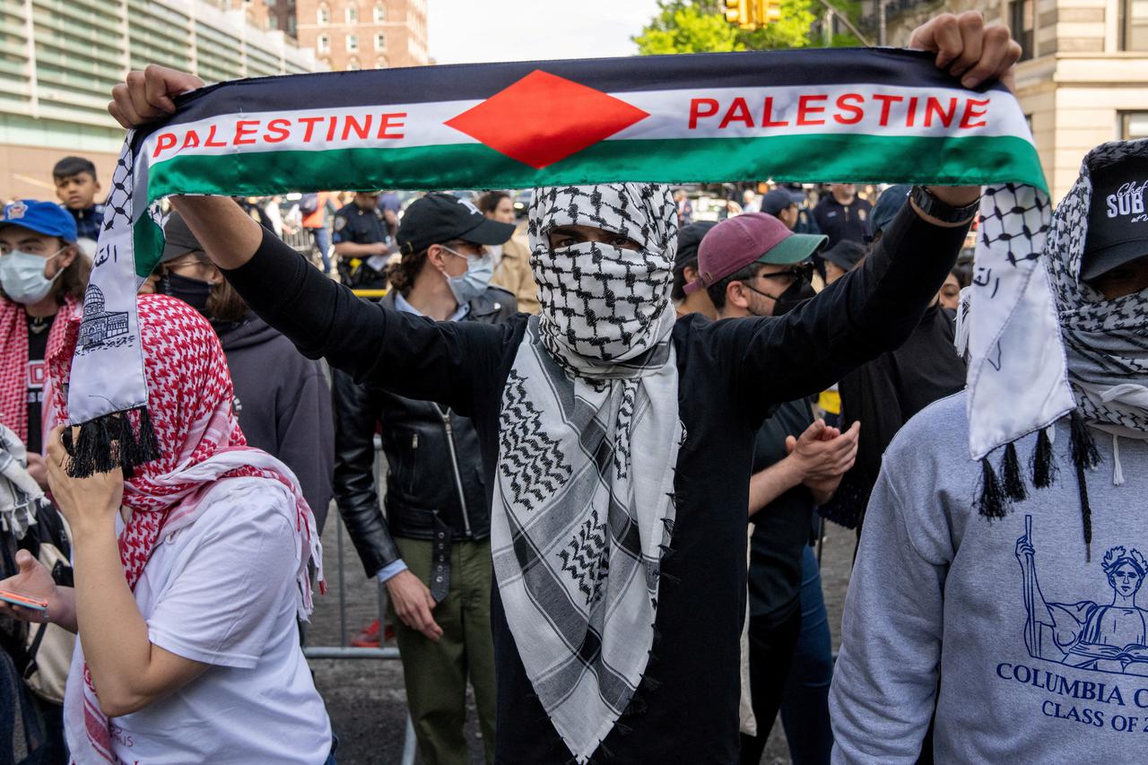 storyeditor/2026-09-09/2026-08-12T045555Z_1514322935_RC29H7A5D7Y7_RTRMADP_3_COLUMBIA-LAWSUIT-PALESTINIAN.JPG