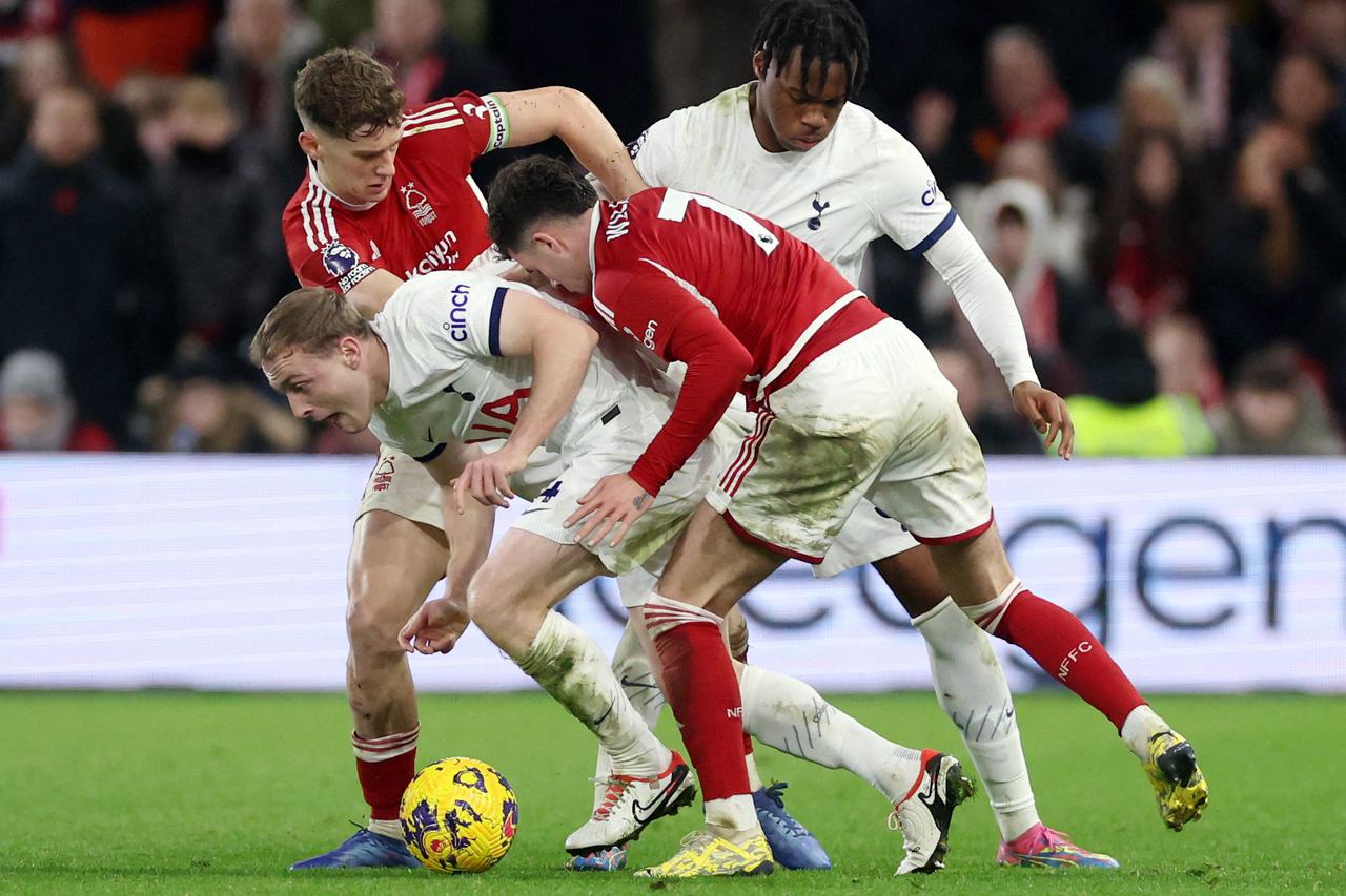 Premier League - Nottingham Forest v Tottenham Hotspur