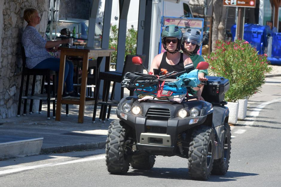 Tkon: Turistička patrola i Večernjakove zvjezdice 