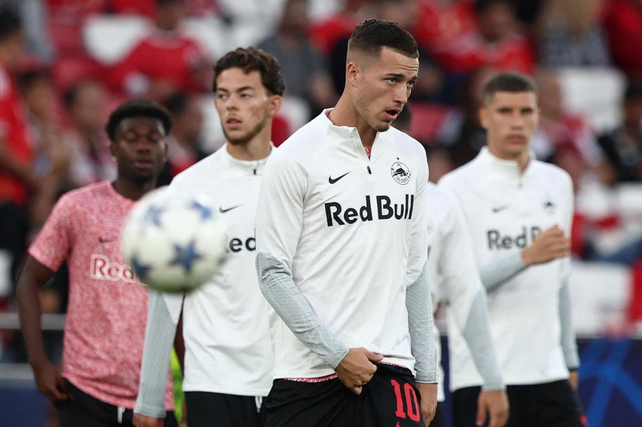 Champions League - Group D - Benfica v FC Salzburg