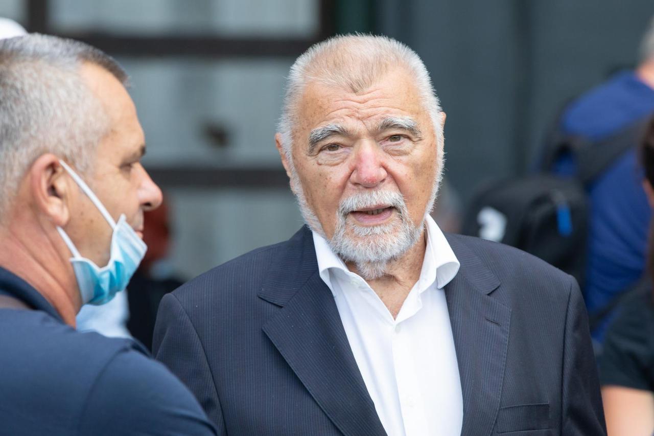 Zagreb: Posljednji ispraæaj Josipa Kregara