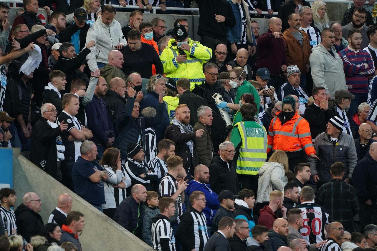 Newcastle United v Tottenham Hotspur - Premier League - St. James' Park