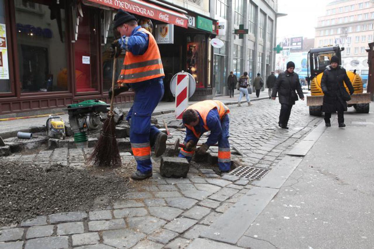 rupa u radićevoj (1)