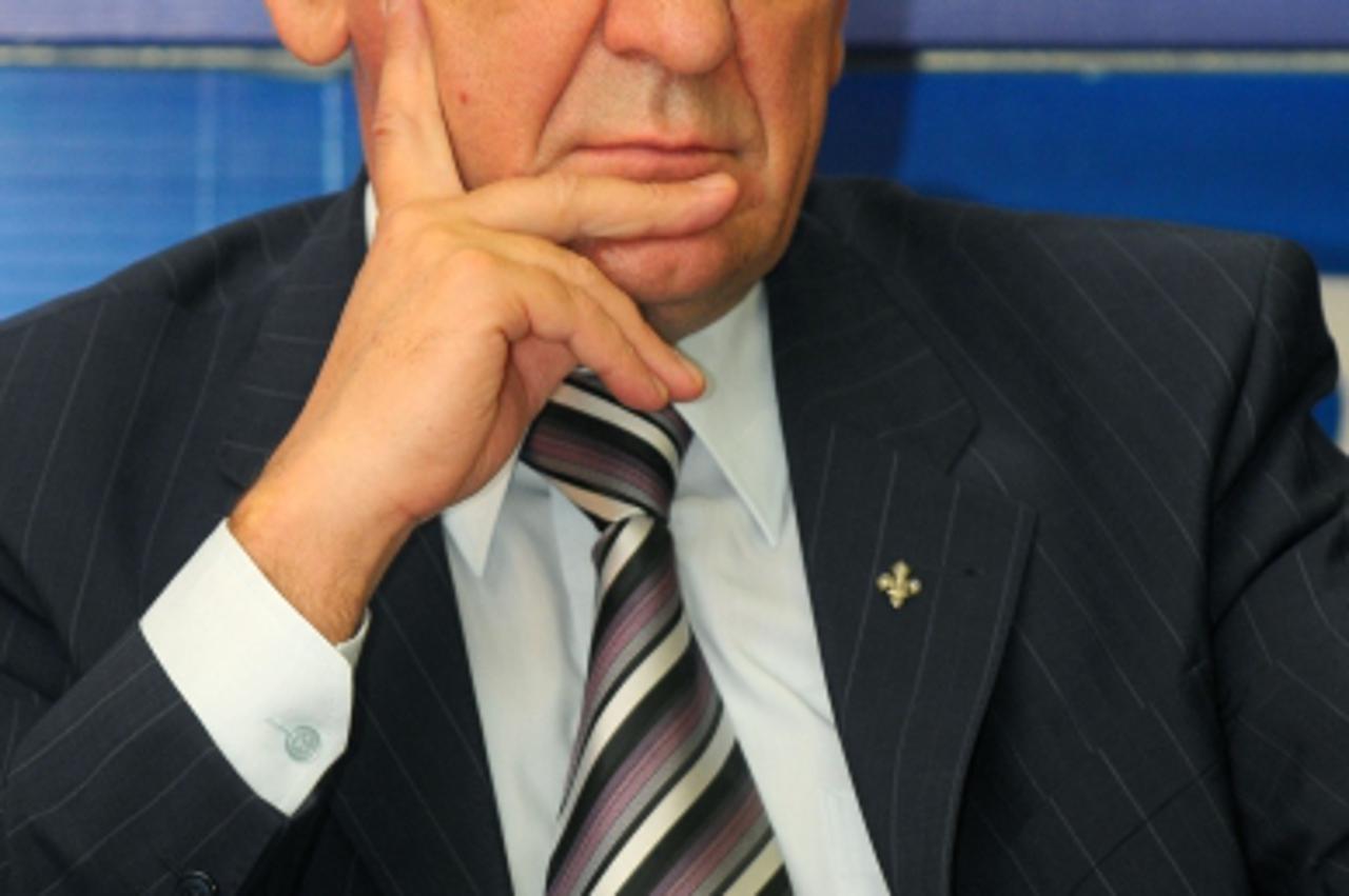 '16.10.2009.,Mostar - HDZ BiH, sastanak Dragana Covica i Sulejmana Tihica u prostorijama stranke HDZ BiH Photo:Zoran Grizelj/VLM/PIXSELL'