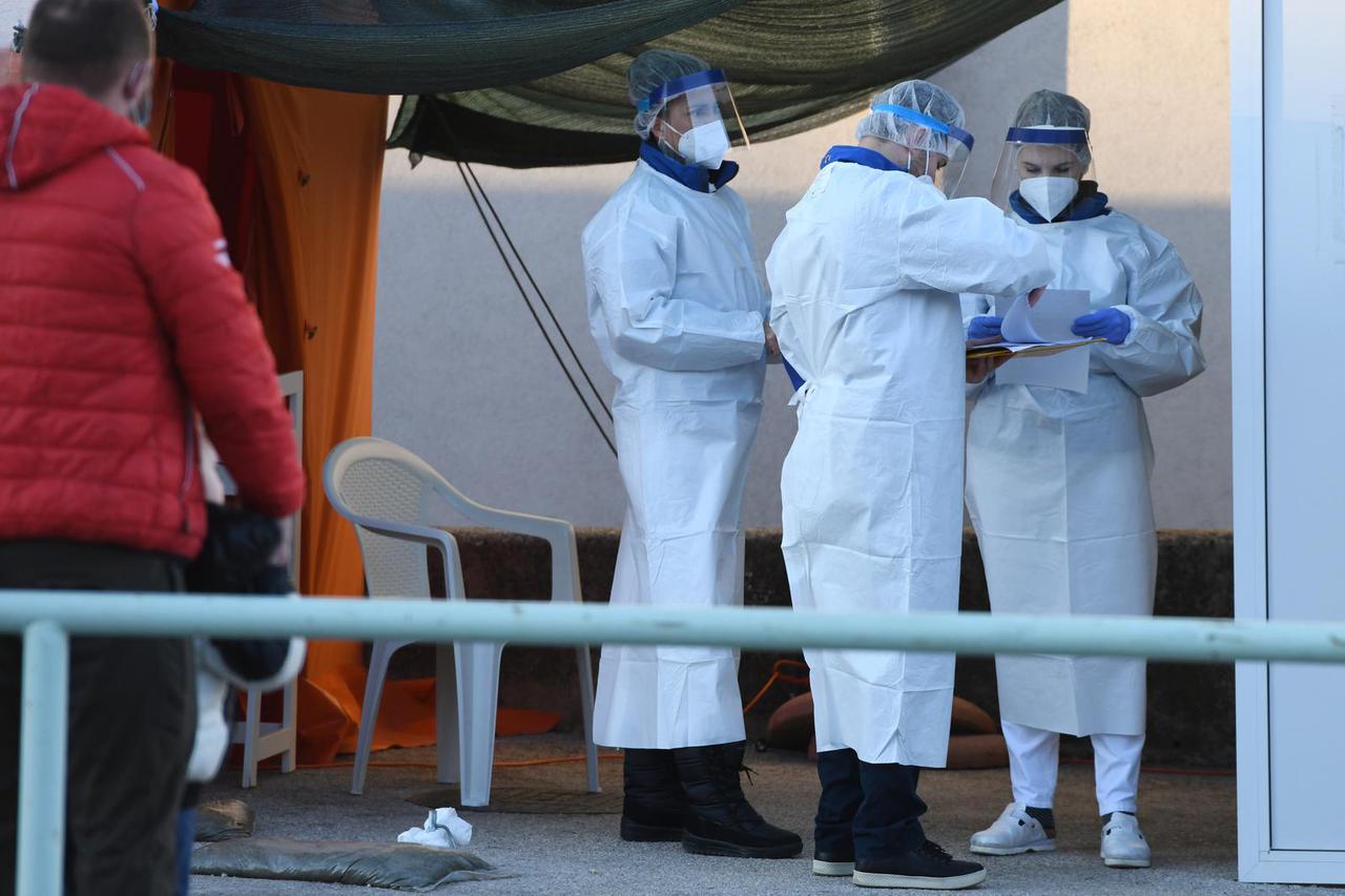Šibenik: Testiranje građana na covid-19