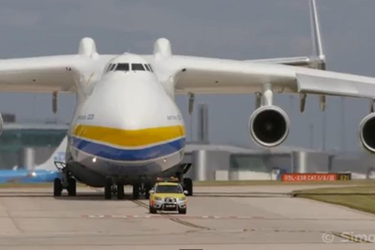 antonov,zrakoplov