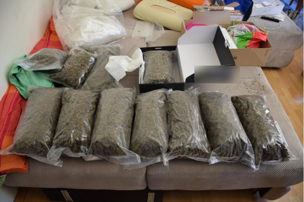 U stanu u Vrapču skrivao veće količine droge