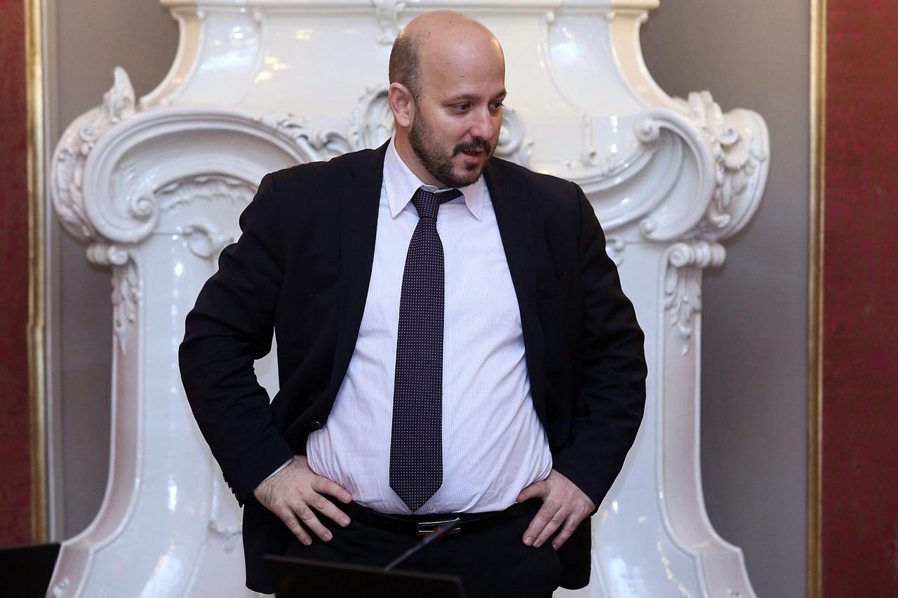 Gordan Maras