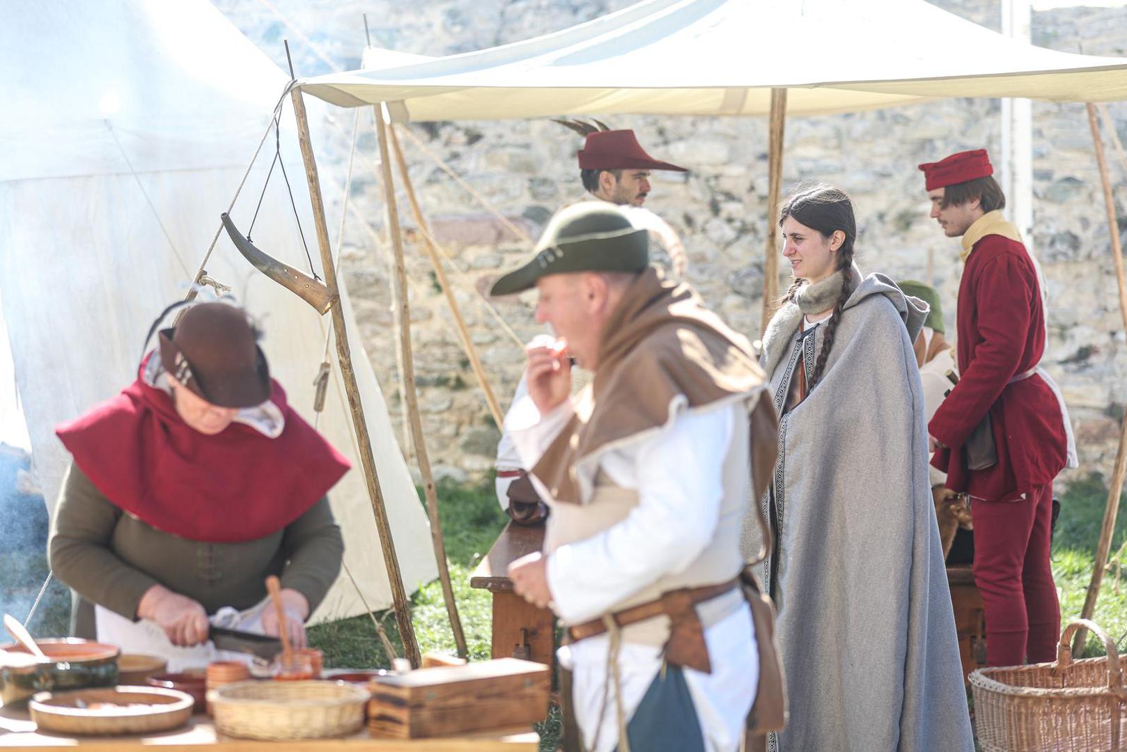 Srednjovjekovni dani na Medvednici" okupit će i brojne viteške udruge, a manifestaciju organizira Javna ustanova Park prirode Medvednica 4. i 5. listopada od 11 do 18 sati.