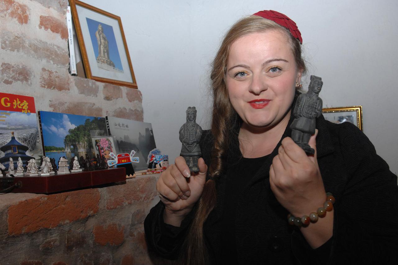 izložba Kina niad ne spava