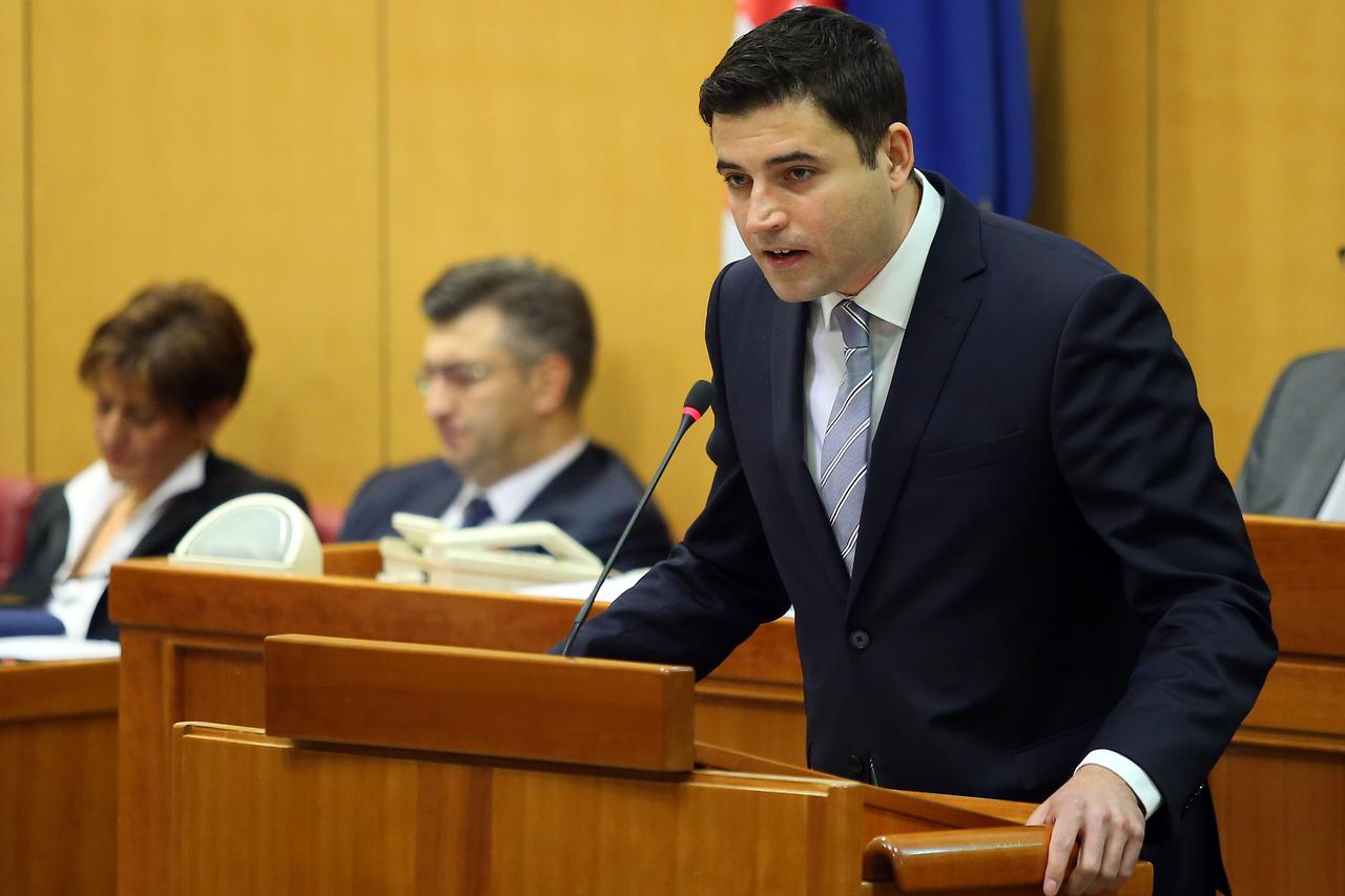 Bernardić nije lider, izjavila je Pusić. Što čeka SDP ako ne može računati na HSS, a možda i HSU?