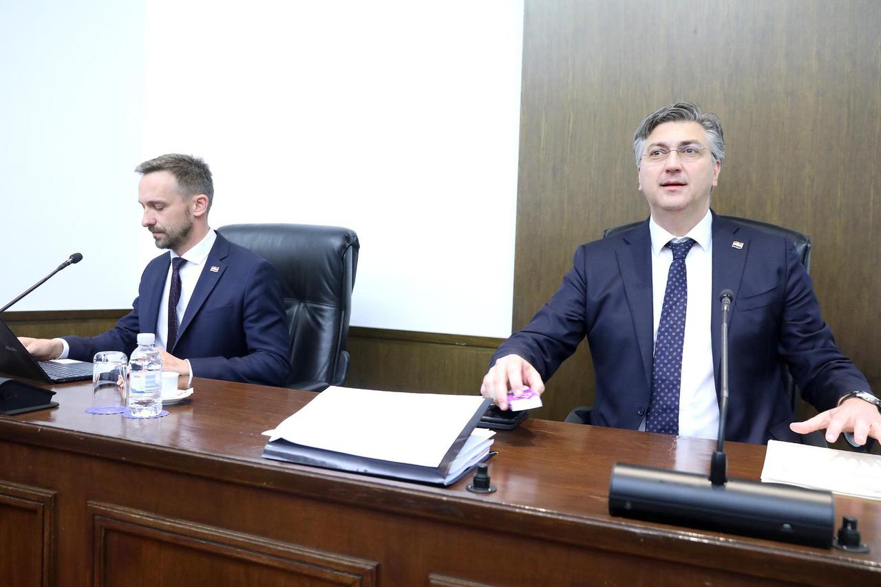 Zagreb: Rasprava o iskazivanju povjerenja Marinu Piletiću