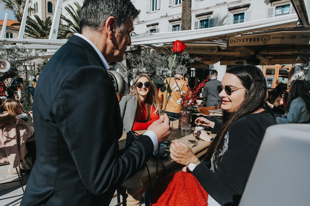 Klapa Rišpet raznježila Splićanke