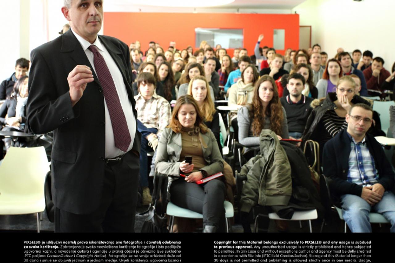 '29.01.2013., Zagreb - Spisateljica i komunikologinja Judith Reisman odrzala je predavanje na zagrebackom Fakultetu politickih znanosti. Dekan FPZ-a, Nenad Zakosek. Photo: Davor Puklavec/PIXSELL'