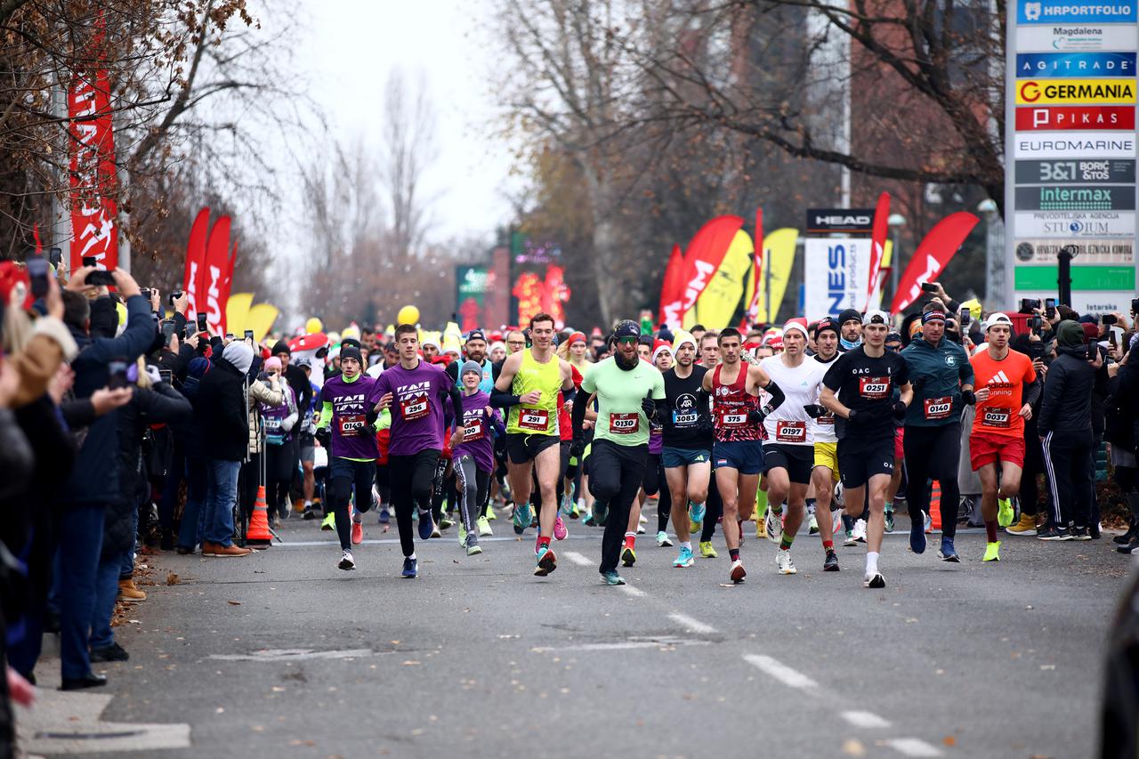 Zagreb: Startao Zagreb Advent Run, kostimirana adventska utrka