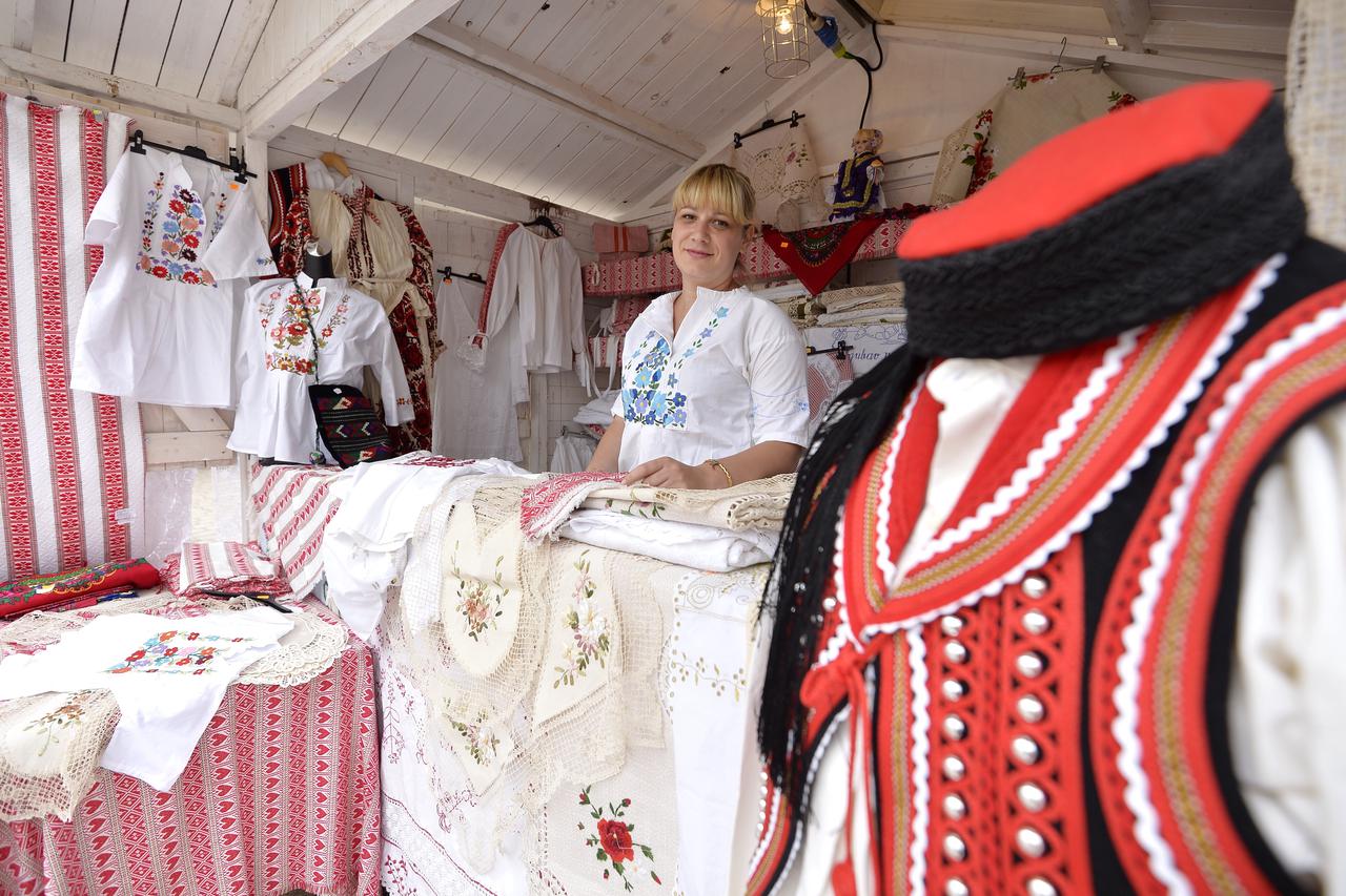 06.06.2016., Zagreb - Sajam Hrvatsko nacionalno blago na Europskom trgu.  Photo: Marko Lukunic/PIXSELL