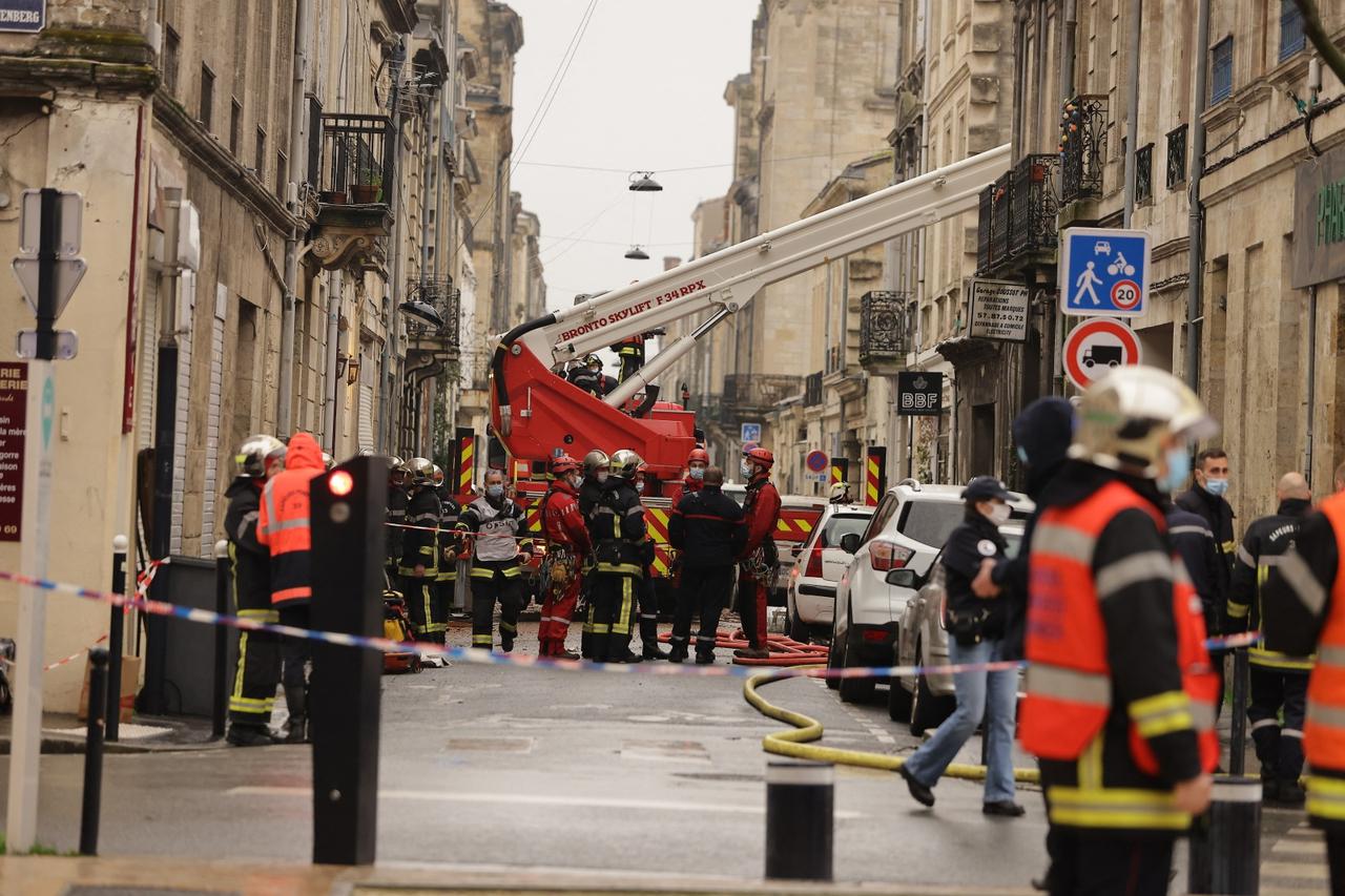 Violent explosion in a building - Bordeaux