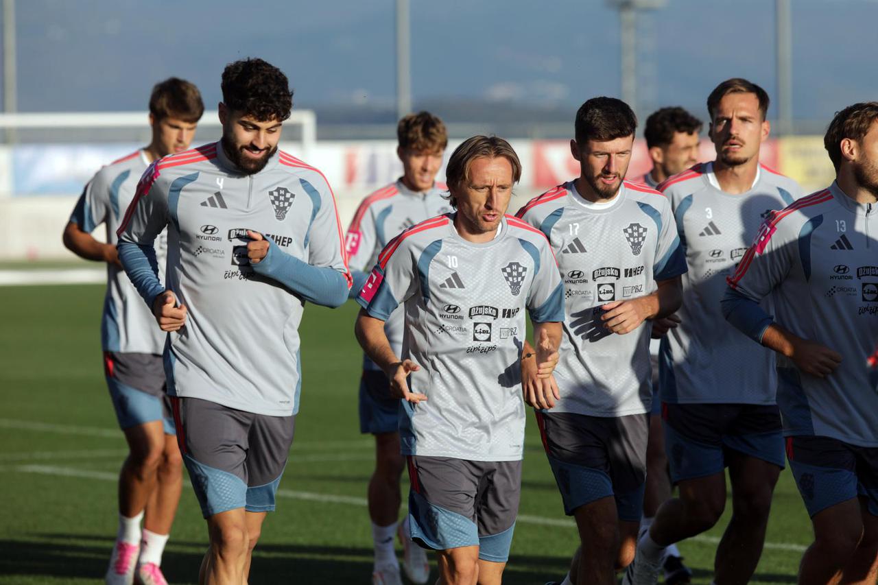 Rijeka: Trening hrvatske nogometne reprezentacije