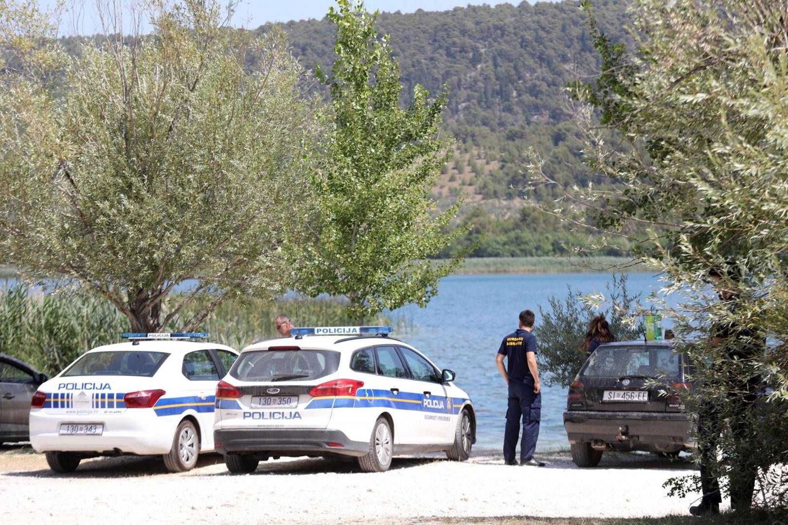 10.07.2021. Sibenik - Tragedija u NP Krka: Cuvari prirode na plazi pronašli mrtvu zenu, utvrdjuju se sve okolnostiPhoto: Dusko Jaramaz/PIXSELL