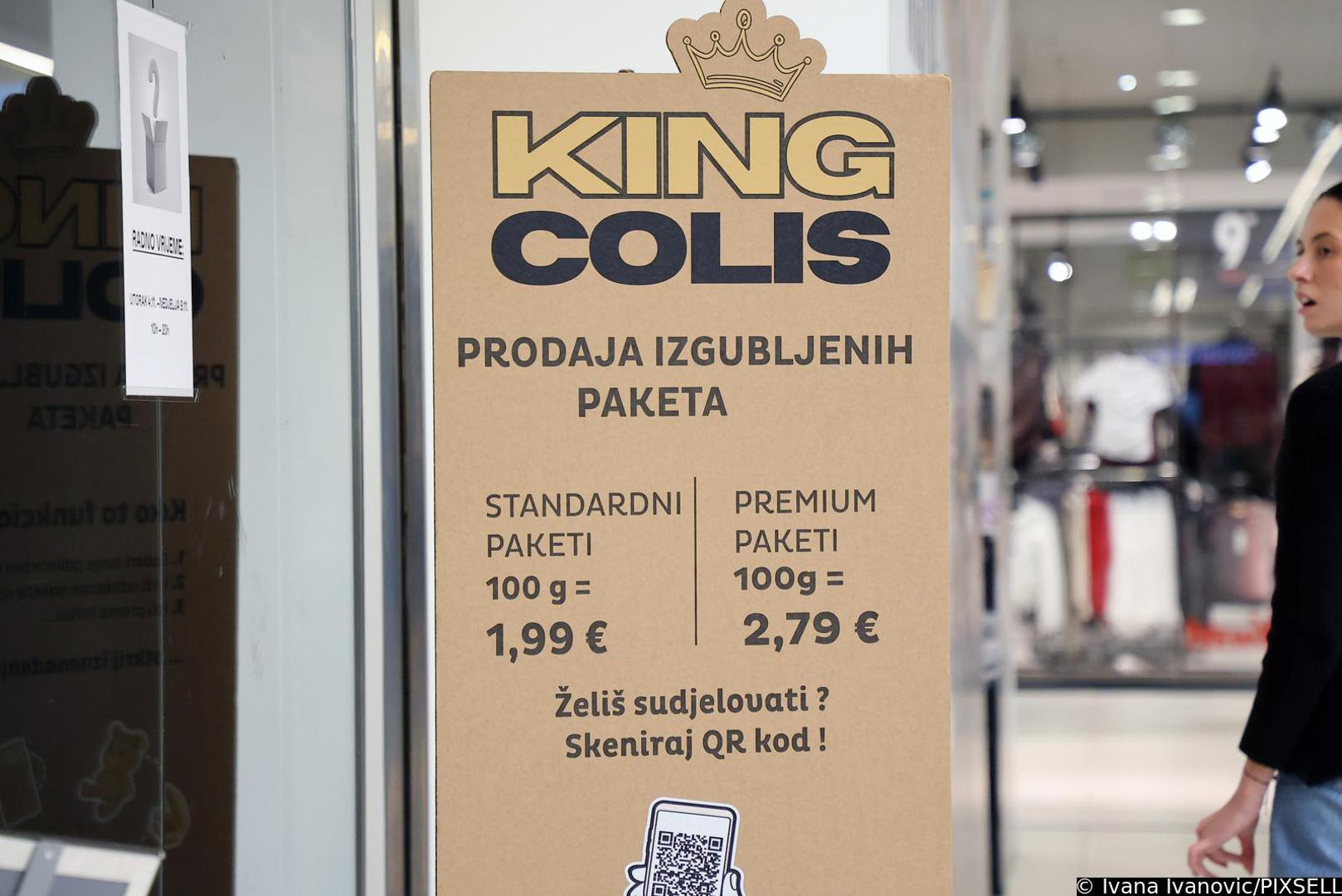 Nezadovoljni građani koji su strpljivo čekali nadajući se uzbudljivom iznenađenju, dočekali su – frustraciju. Organizator je francuski start-up King Colis, koji tvrdi da se bavi otkupom i prodajom izgubljenih paketa kako bi ih spasio od uništenja.