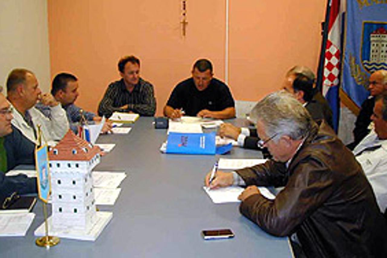 Za sedam dana sazvat će se nova sjednica na kojoj će se izabrati vodstvo