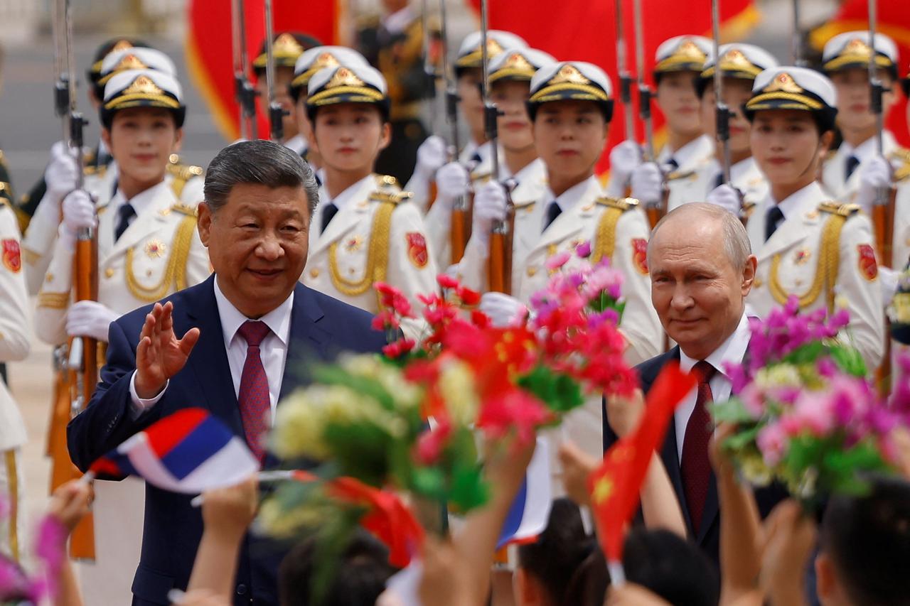 storyeditor/2026-05-20/2026-05-20T040229Z_923016652_RC2RCLAFG84U_RTRMADP_3_CHINA-RUSSIA.JPG