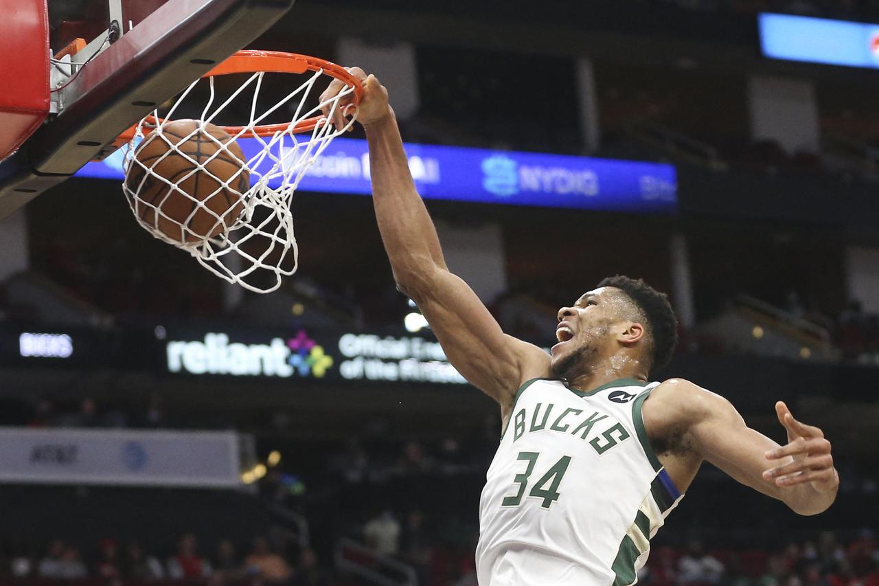 NBA: Milwaukee Bucks at Houston Rockets