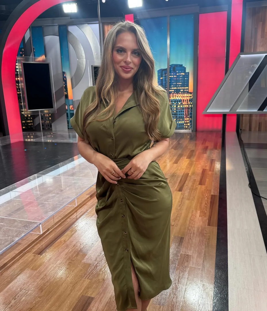 Iako je najpoznatija po svom radu na praćenju MLB-a, njezina karijera daleko je svestranija. Osim što je radila kao analitičarka za MLB Network i Apple TV, pokrivala je i velike boksačke mečeve, poput onog između Katie Taylor i Amande Serrano, gdje je stajala uz bok poznatoj voditeljici Kate Abdo. 