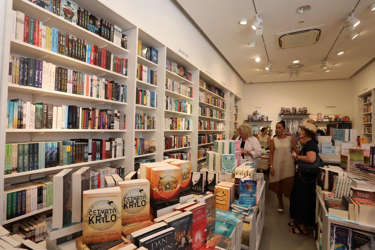 Rijeka: Otvorenje knjižare VBZ na Korzu