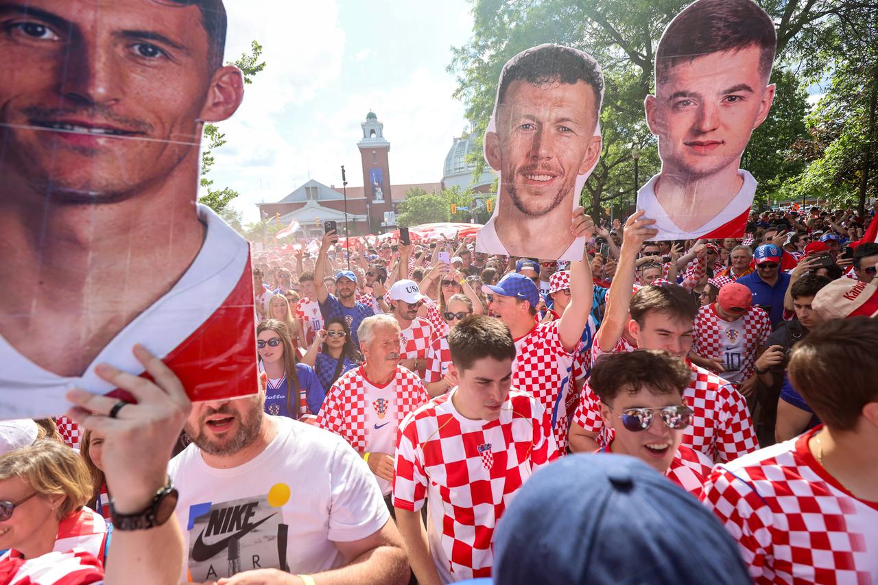 SP 2026 Toronto: Veliki hrvatski korteo prema Toronto stadionu sa 100-metarskom zastavom