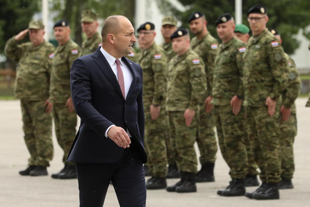 Zagreb: Svečani ispraćaj 41. hrvatskog kontingenta u operaciju potpore miru KFOR na Kosovo