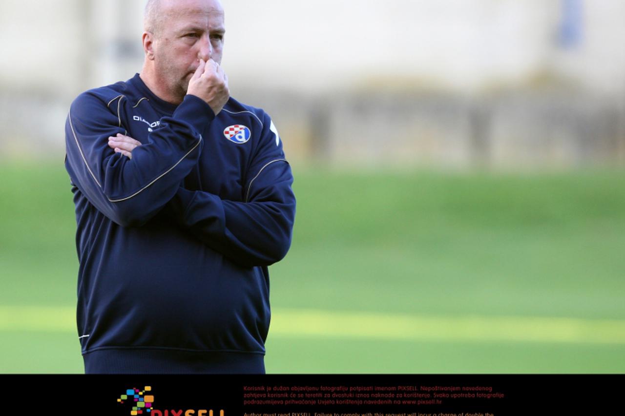 '02.08.2010., Maksimir, Zagreb - Trening NK Dinamo na pomocnom terenu Hitrec Kacijan. Trener Dinama Velimir Zajec.  Photo: Igor Kralj/PIXSELL'