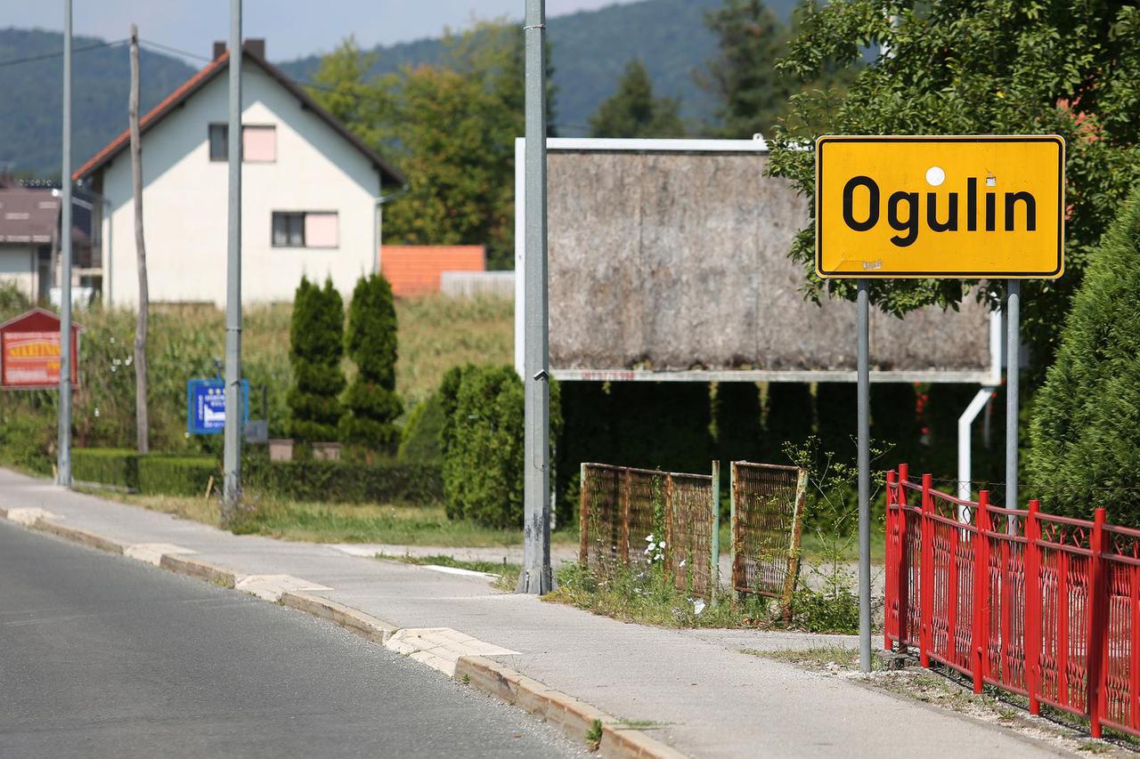 Ogulin: Šetnja središtem starog grada