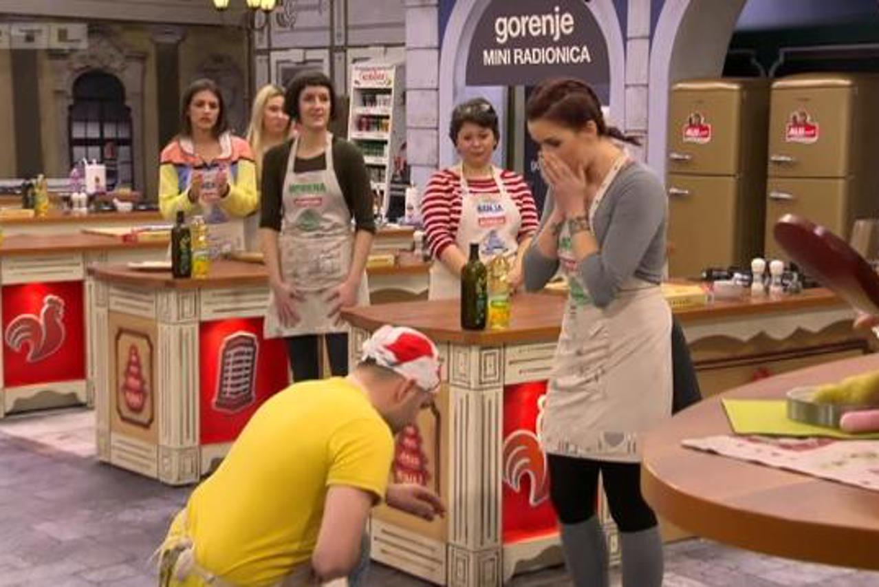 Tri,da,jedan, kuhaj!