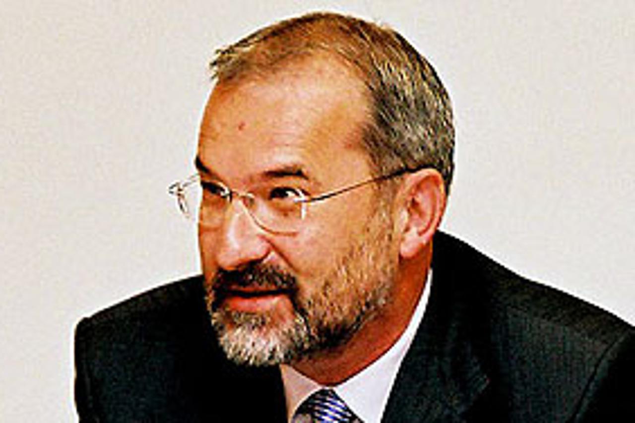 hrv-bajic-txt.jpg