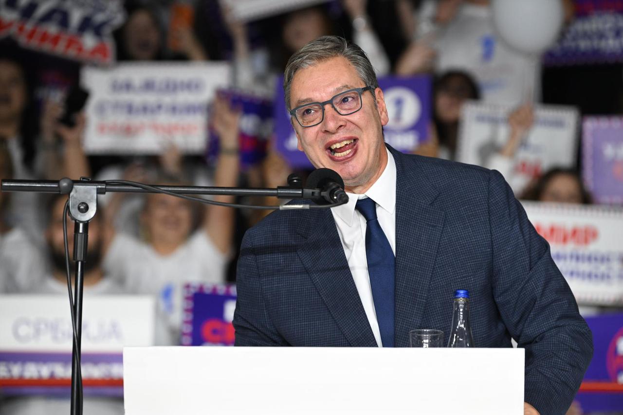 Predizborni skup izborne liste „Aleksandar Vučić – Ujedinjena Srbija” u Čačku