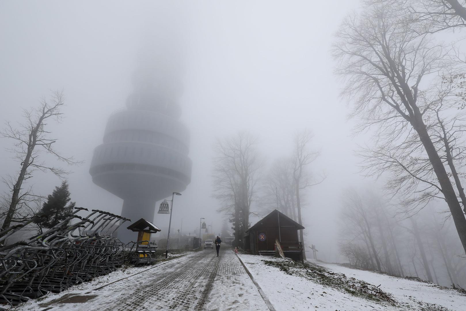 25.11.2023.,Zagreb,Sljeme - Prvi ovosezenski snijeg na Sljemenu.Photo: Jurica Galoic/PIXSELL Photo: Jurica Galoic/PIXSELL