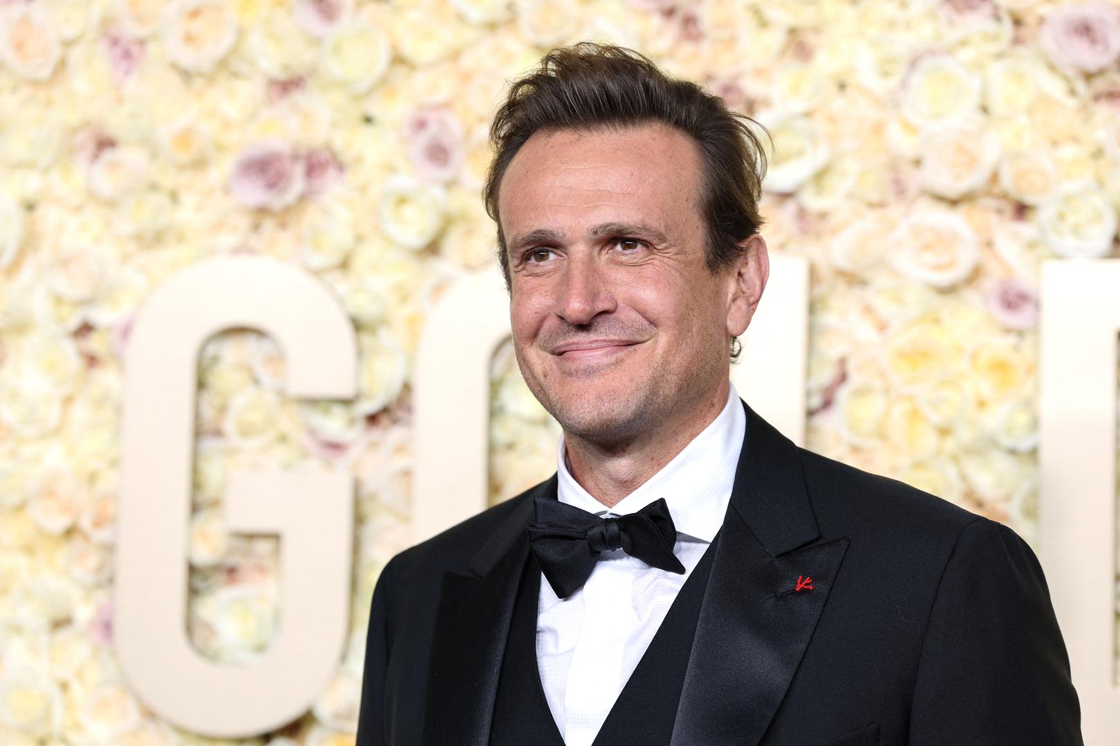 Jason Segel stekao je slavu ulogom Marshalla u seriji "Kako sam upoznao vašu majku". Osim toga, bio je strastven košarkaš i igrao je za srednjoškolski i sveučilišni tim. Kao član košarkaškog tima osvojio je državno prvenstvo CIF 1996. i 1997. godine.