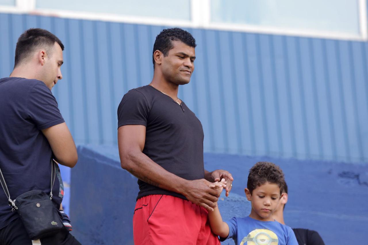 Zagreb: Arijan Ademi odradio prvi trening s mom?adi Dinama nakon suspenzije