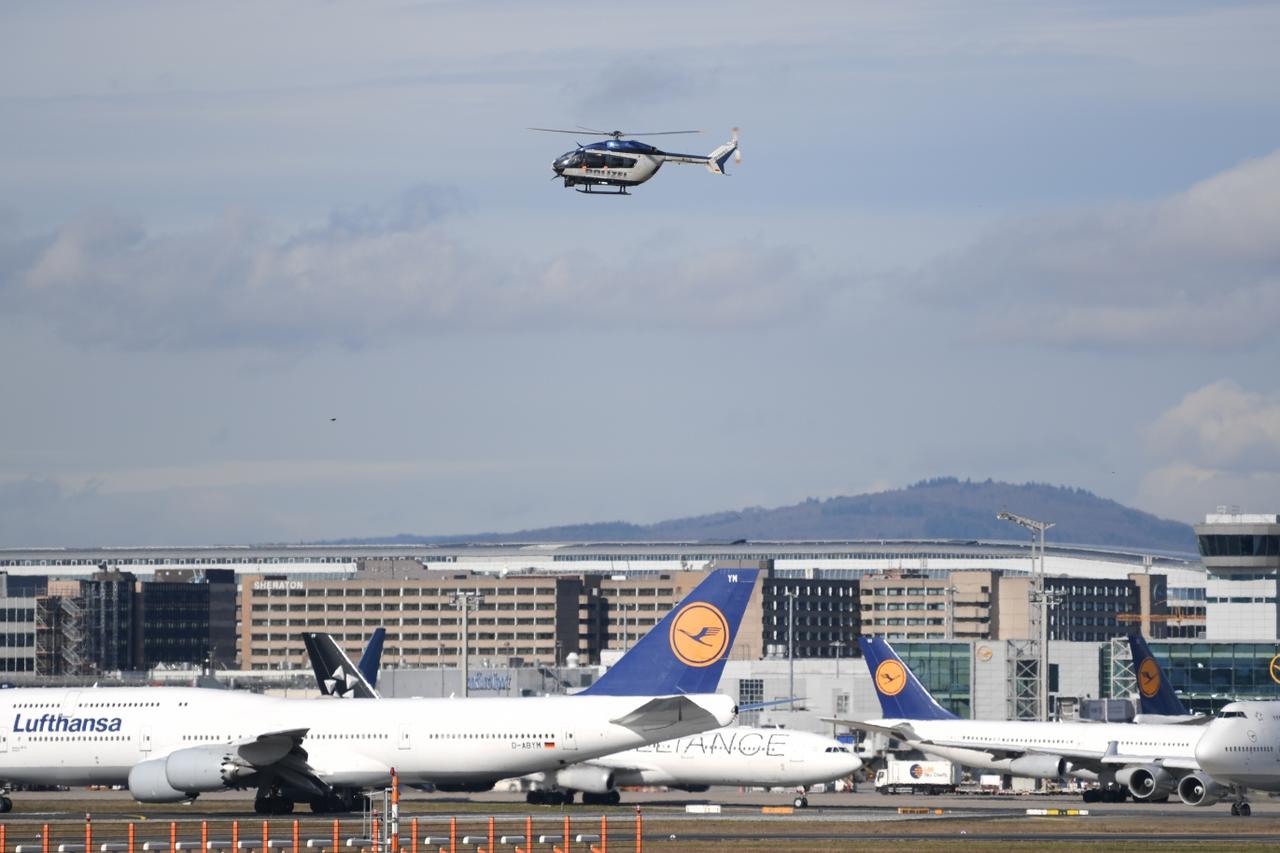 FOTO Kaos u frankfurtskoj zračnoj luci: Policija obustavila sve letove do daljnjega