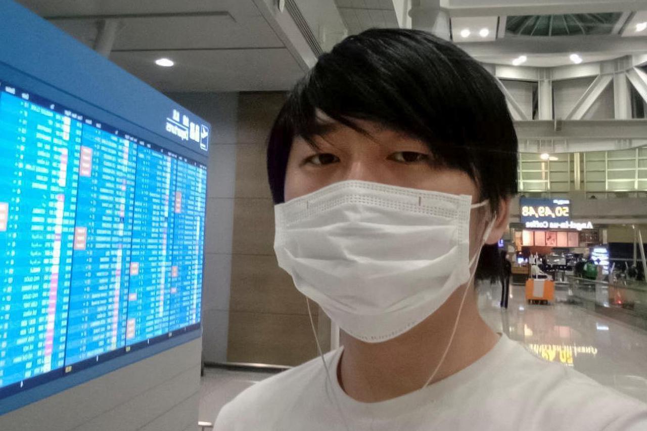Vladimir Maraktayev poses for a picture in Incheon International Airport