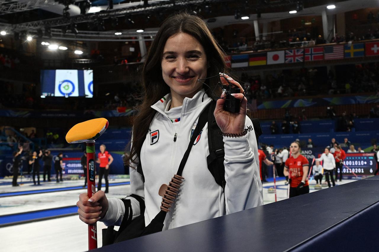Curling - Women's Round Robin Session 12 - Great Britain vs Italy