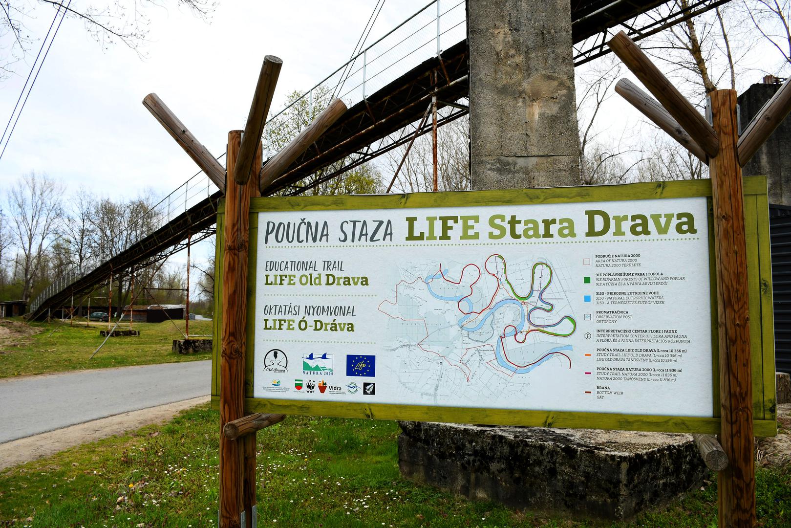 12.04.2021., Pitomaca - Turisticka patrola Vecernjeg lista. U okolici Pitomace brojne su turisticke destinacije. Zadnji panonski otok Kriznica. 
Photo:Damir Spehar/PIXSELL