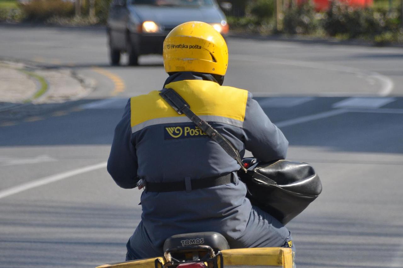 Poštar